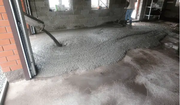 کف سازی با فوم بتن و پوکه هرکدام مزایای خاص خود را دارد.